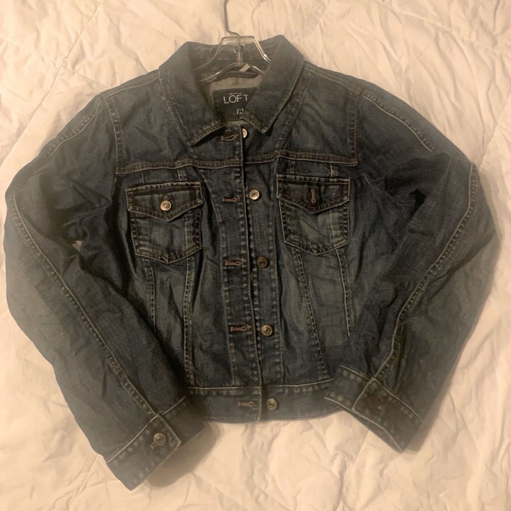 ANN TAYLOR Denim jacket.